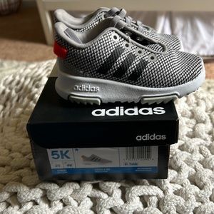 Toddler Adidas tennis shoes